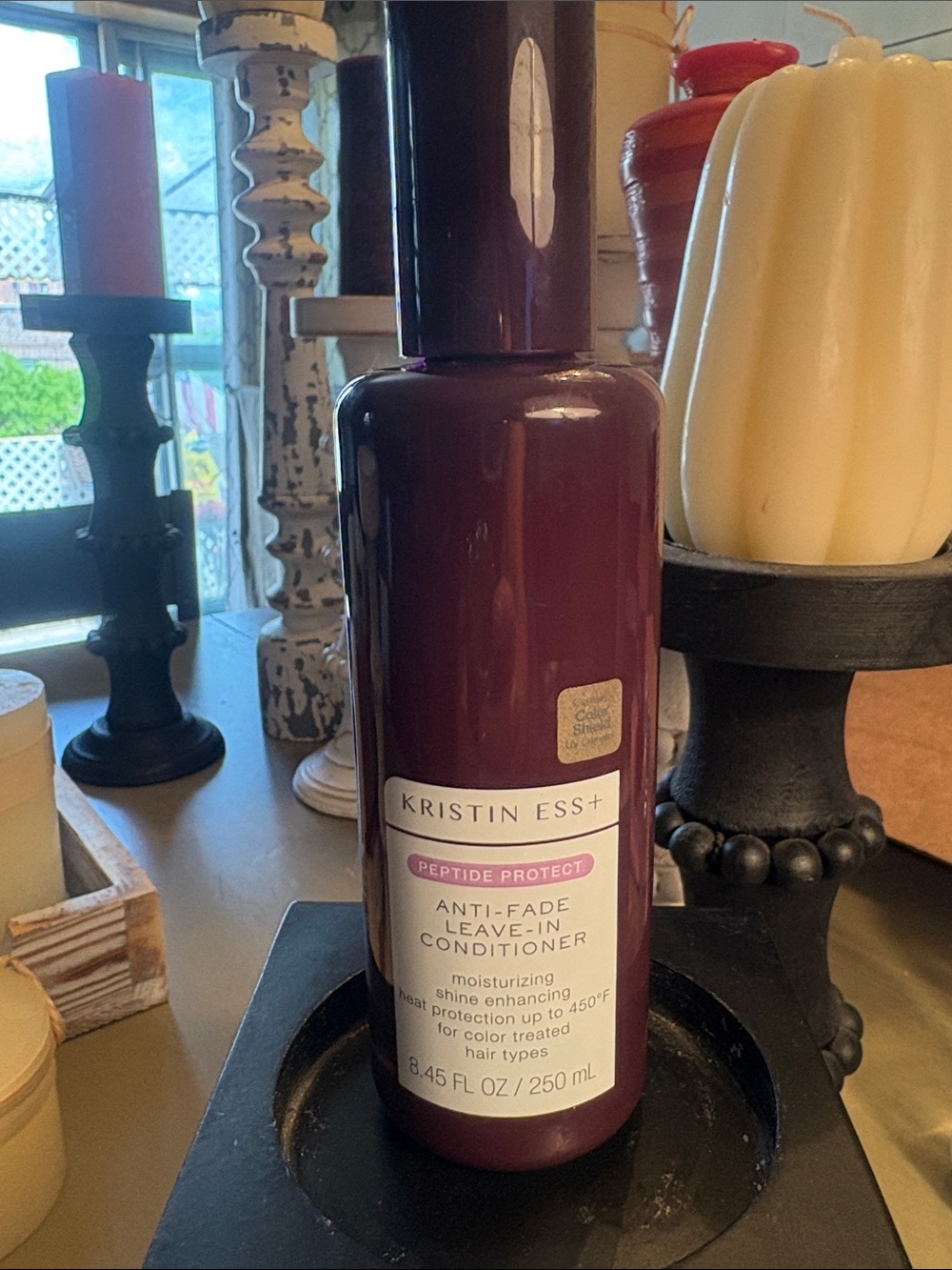 Kristin Ess Anti-Fade Leave-In Conditioner - Purple Bottle